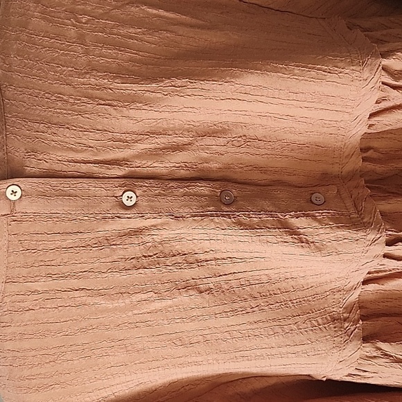 Cato peachy brown textured swing blouse with longer sleeves and button b… - Picture 5 of 14